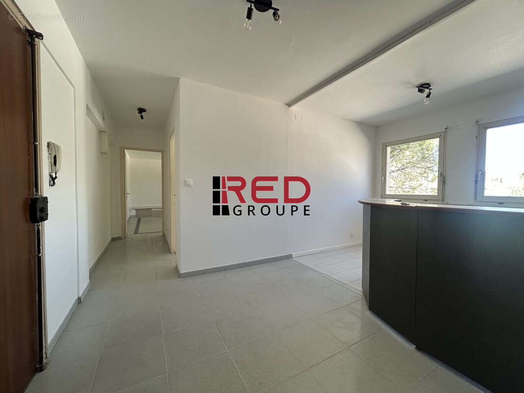 RED Groupe immobilier d'entreprise aix en provence - Commerce à AIX-EN-PROVENCE