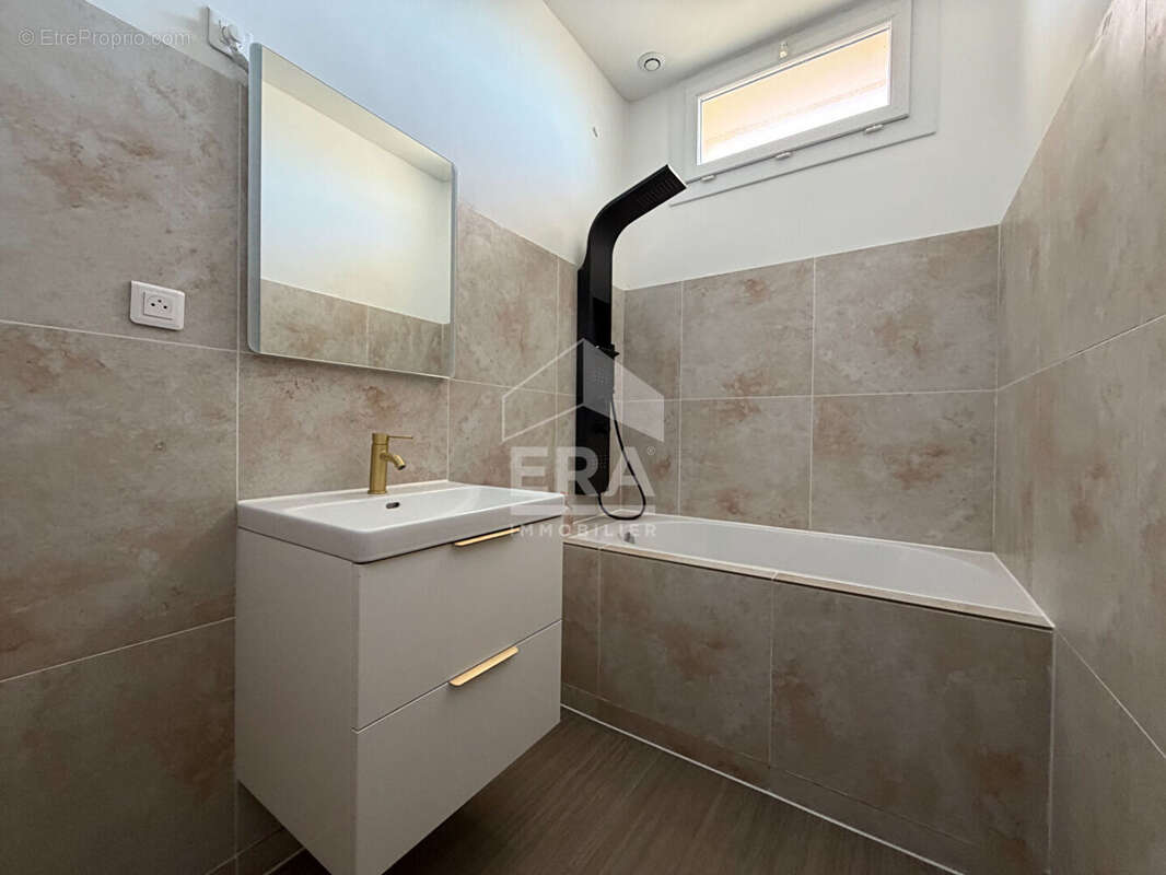 Maison 200m² à port-de-bouc - photo 7