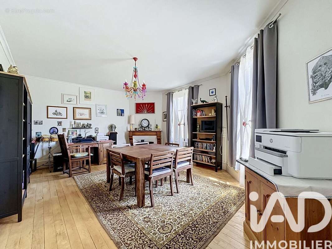 Maison 184 m² à Sainte-Verge  - photo 7
