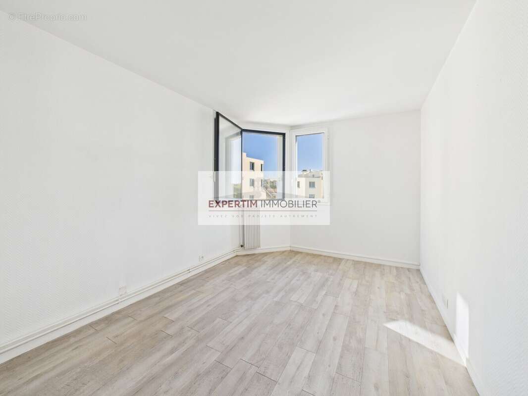 Appartement à LE CHESNAY