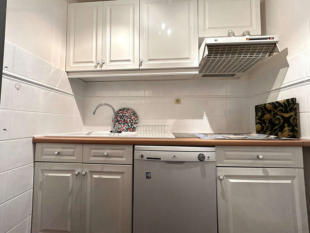 Appartement à COGOLIN