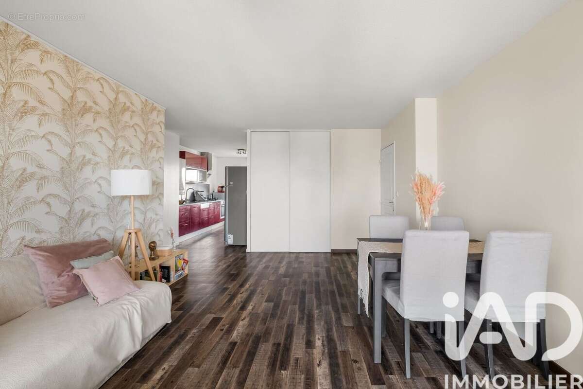 Photo 2 - Appartement à BRON