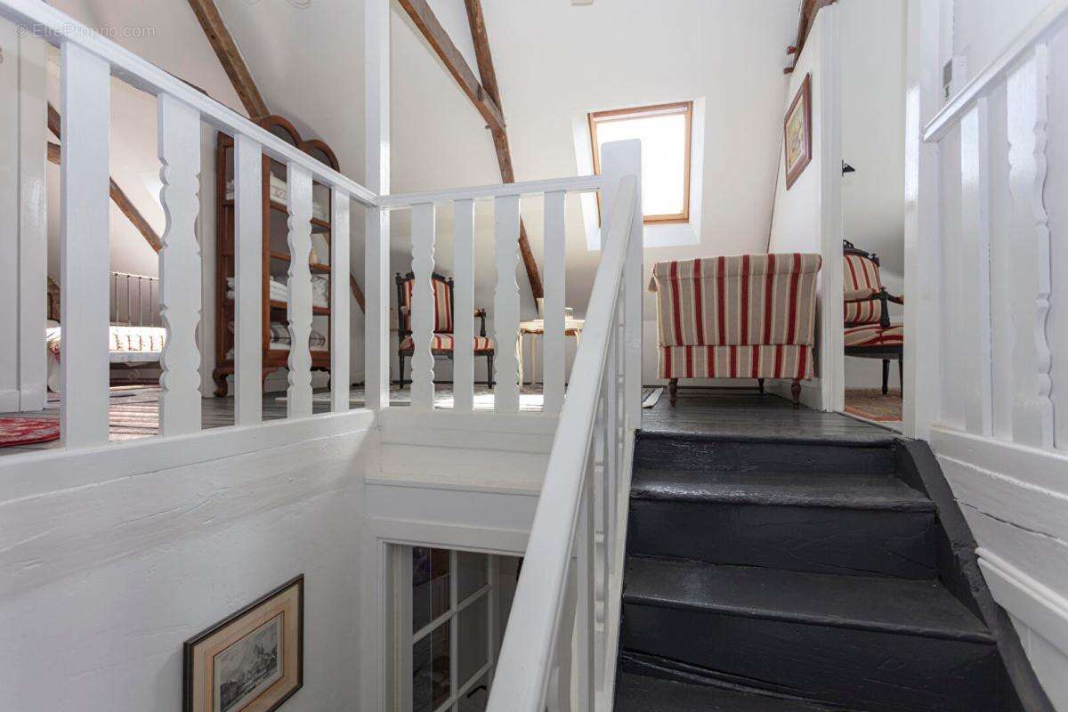Exclusivité , Maison en pierre de 130 m² ,4 chambres ,Calme et charme à 10 min de Tréguier (Côtes-d'Armor) - photo 16
