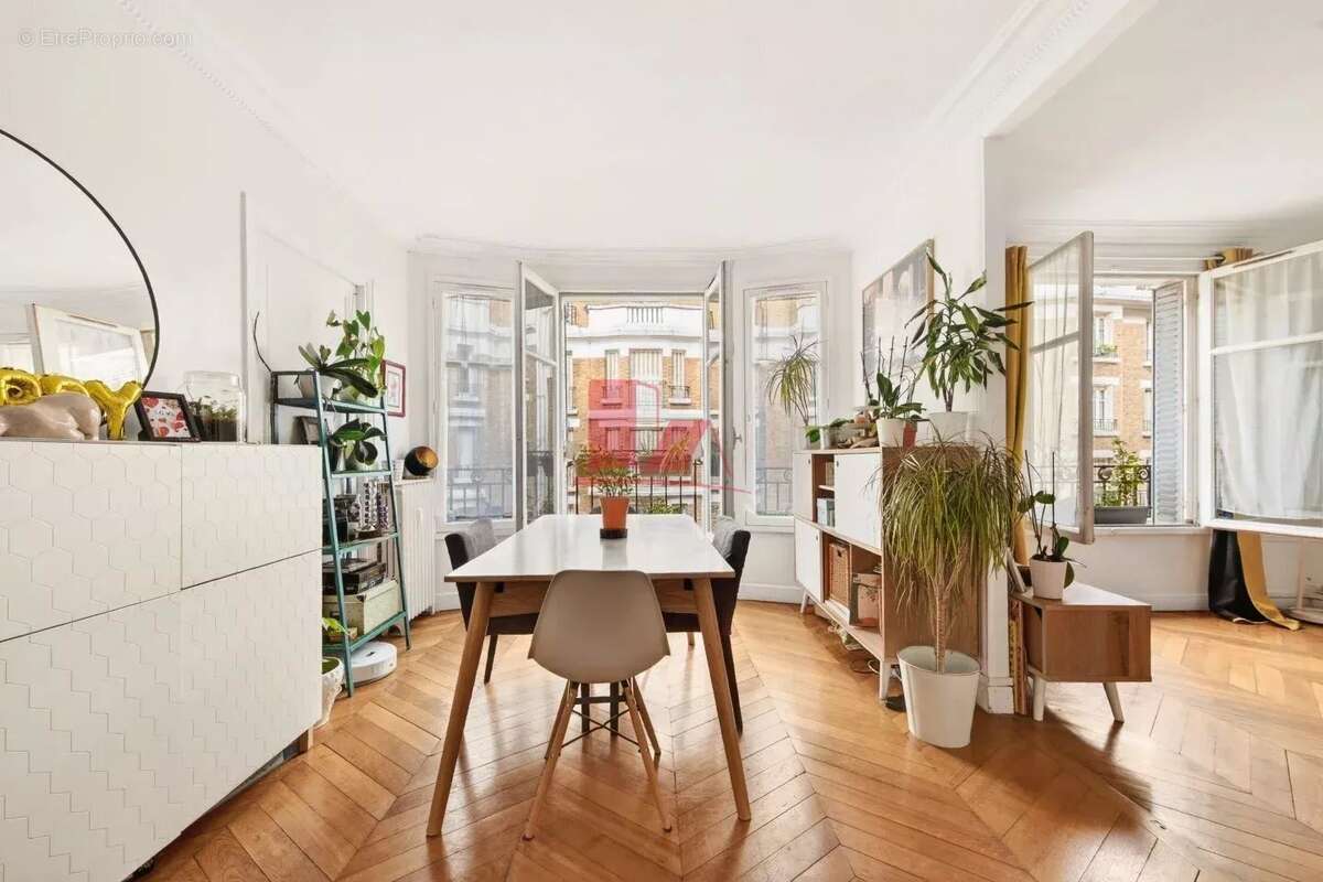 Appartement à ISSY-LES-MOULINEAUX