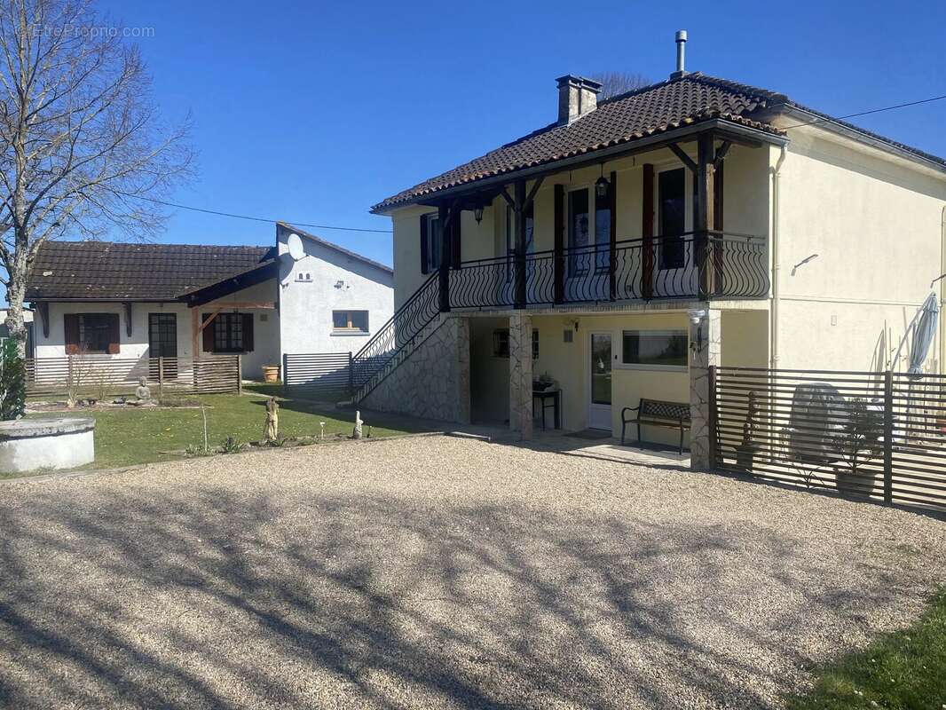Maison à VERTEILLAC