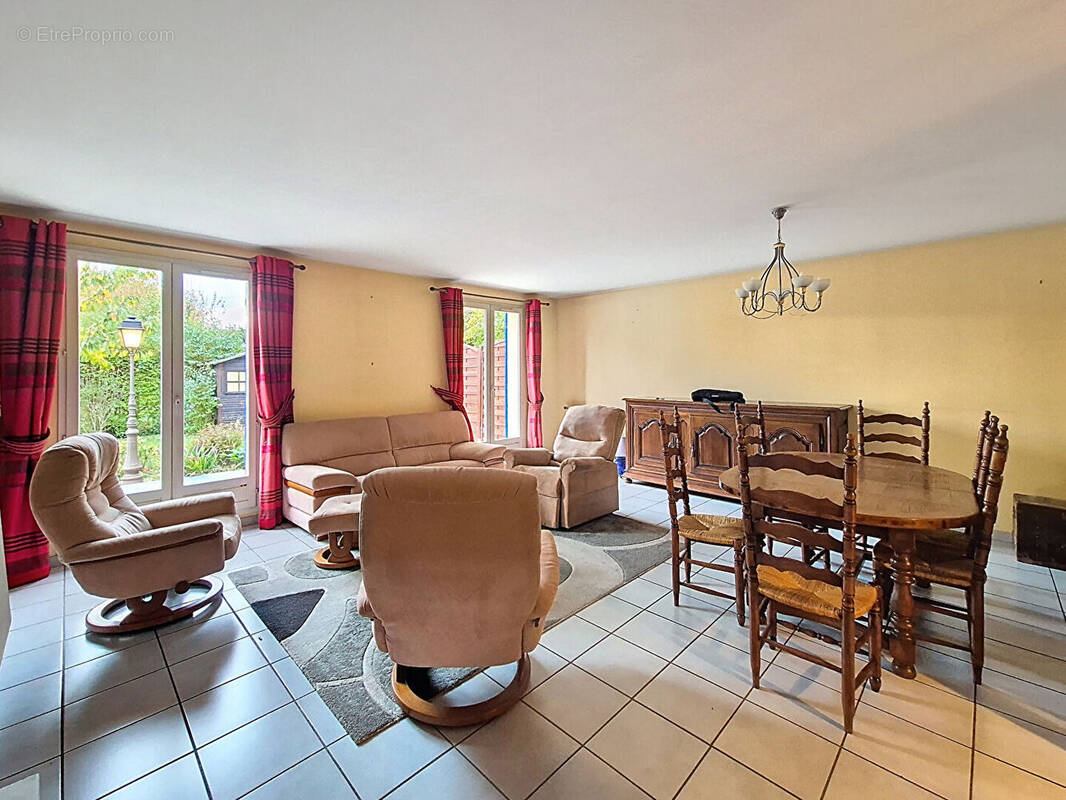 Maison à CHEVILLY-LARUE