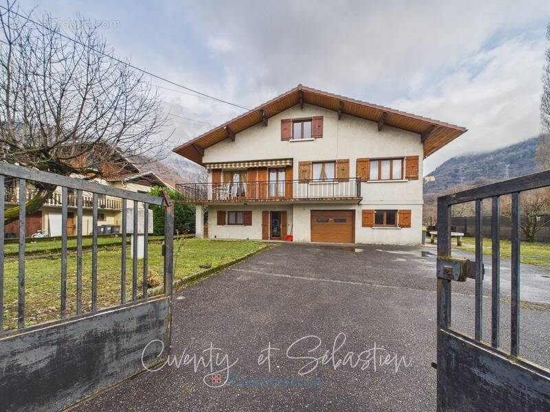 Maison à ALBERTVILLE