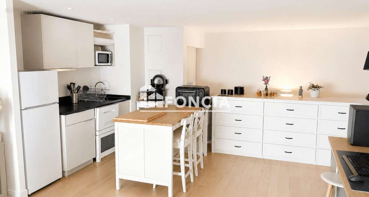 Appartement à VERSAILLES