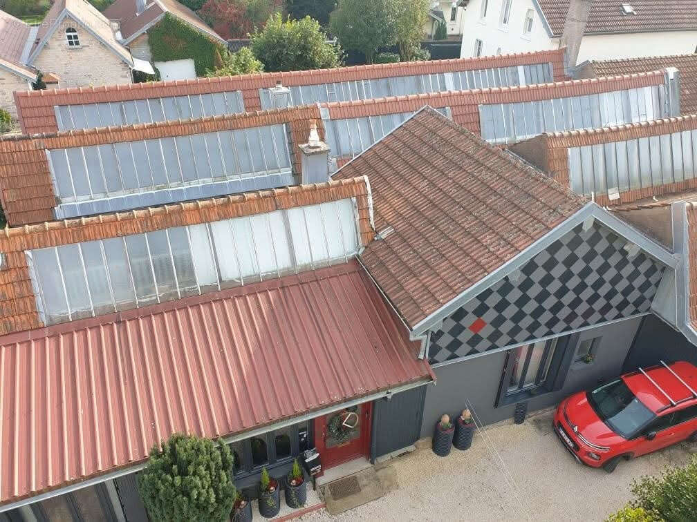 Maison à LUXEUIL-LES-BAINS