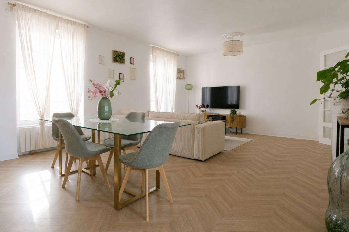 Appartement T4 Saint Michel Brest lumineux - photo 8
