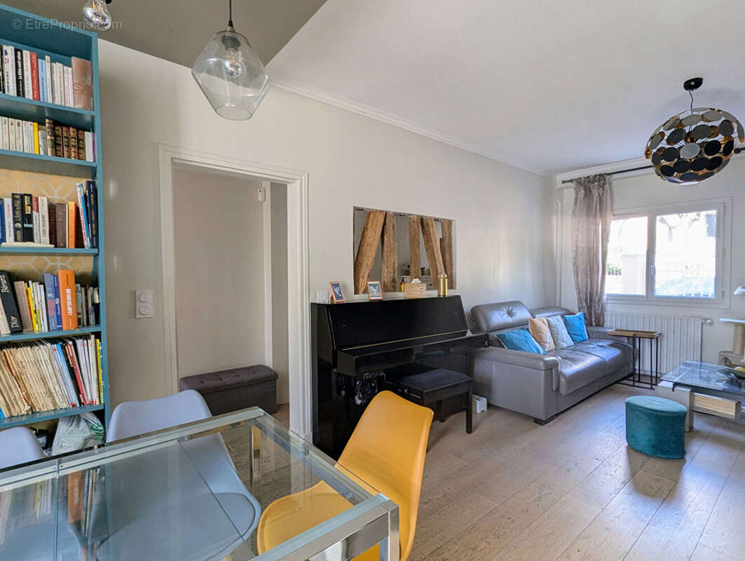 Maison de ville avec un bel espace extérieur - Centre-ville Fontenay-aux-Roses  Proche RER B - photo 2