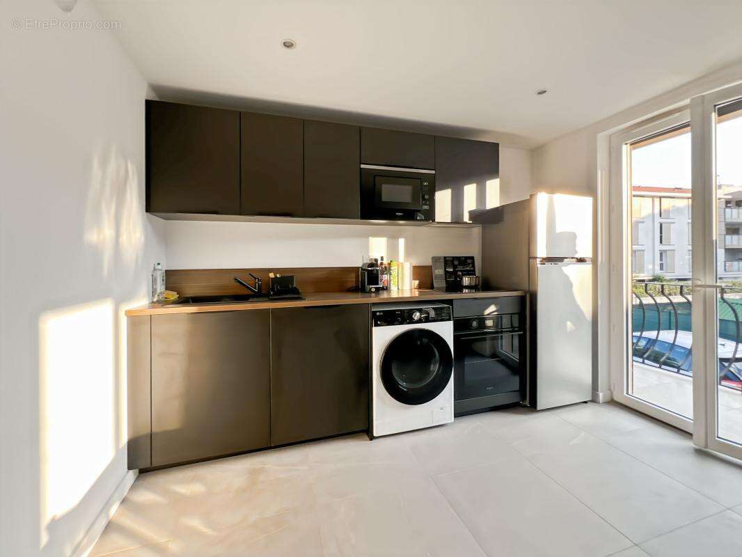 Appartement à FREJUS