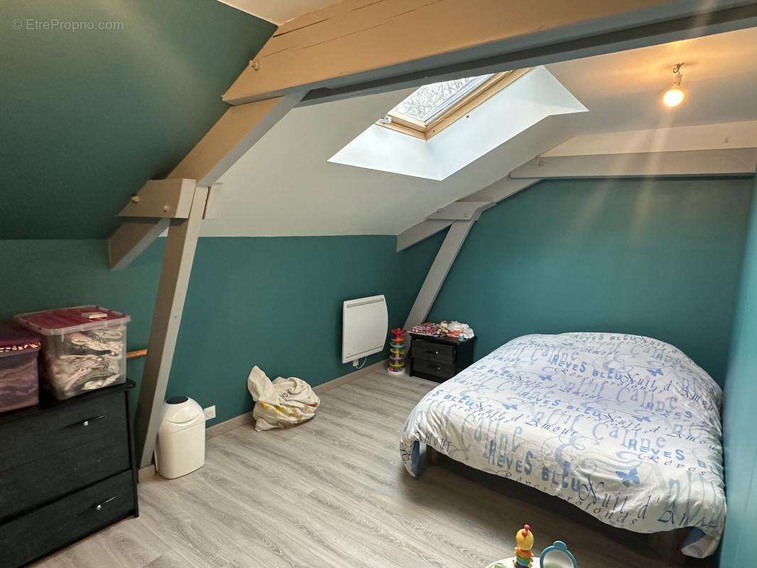 Maison à PEZOU