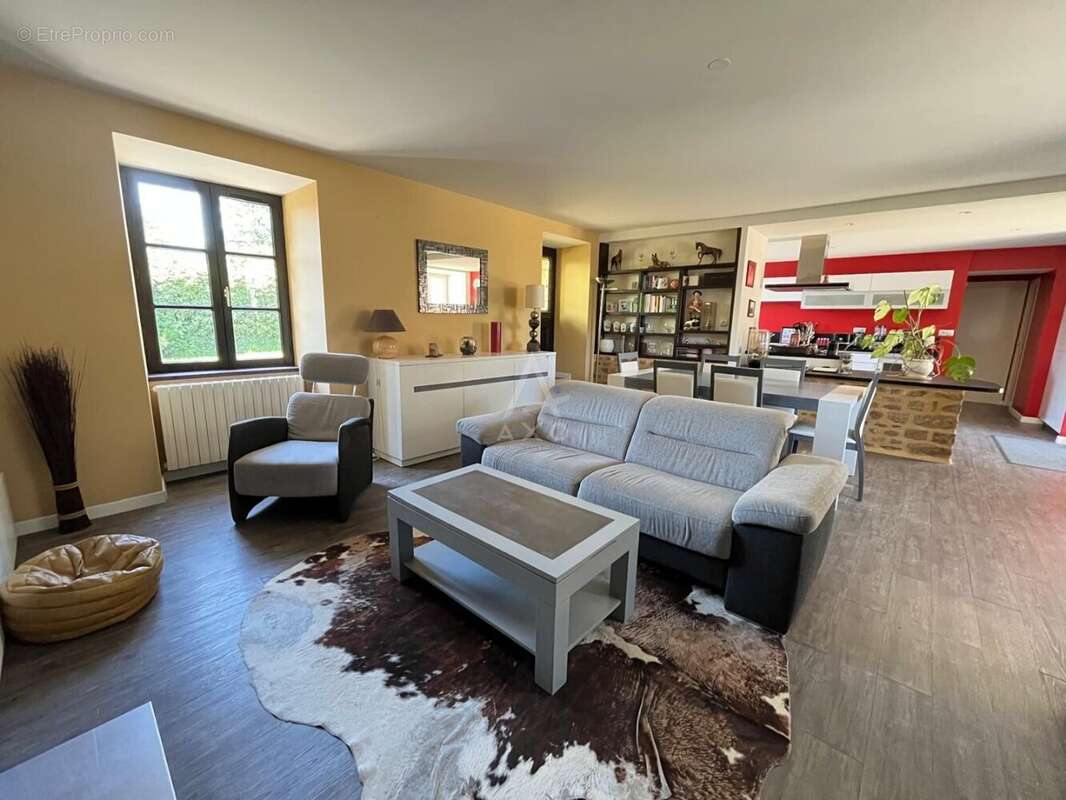 Maison à LA FONTENELLE