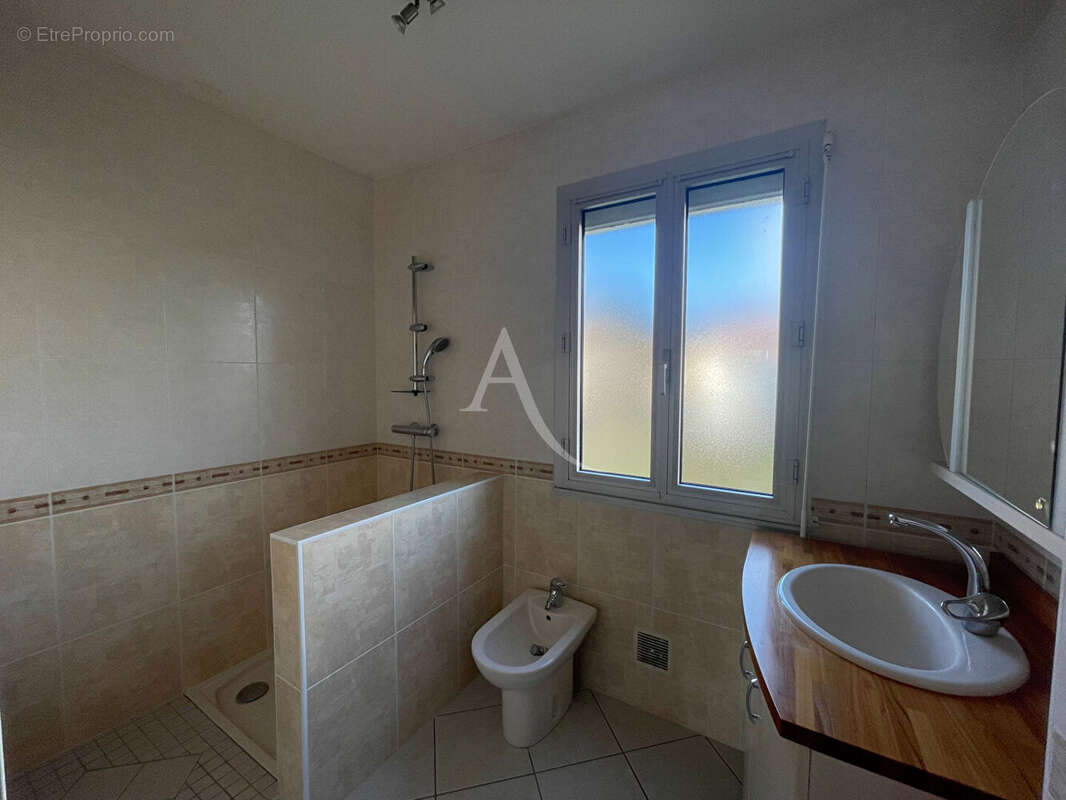 Maison à FONTENAY-LE-COMTE