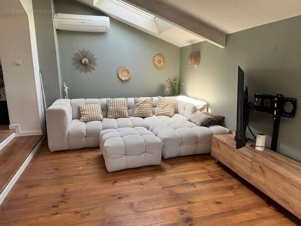 Villeneuve les Avignon,, Somptueuse maison 140m², terrain 400 - photo 8