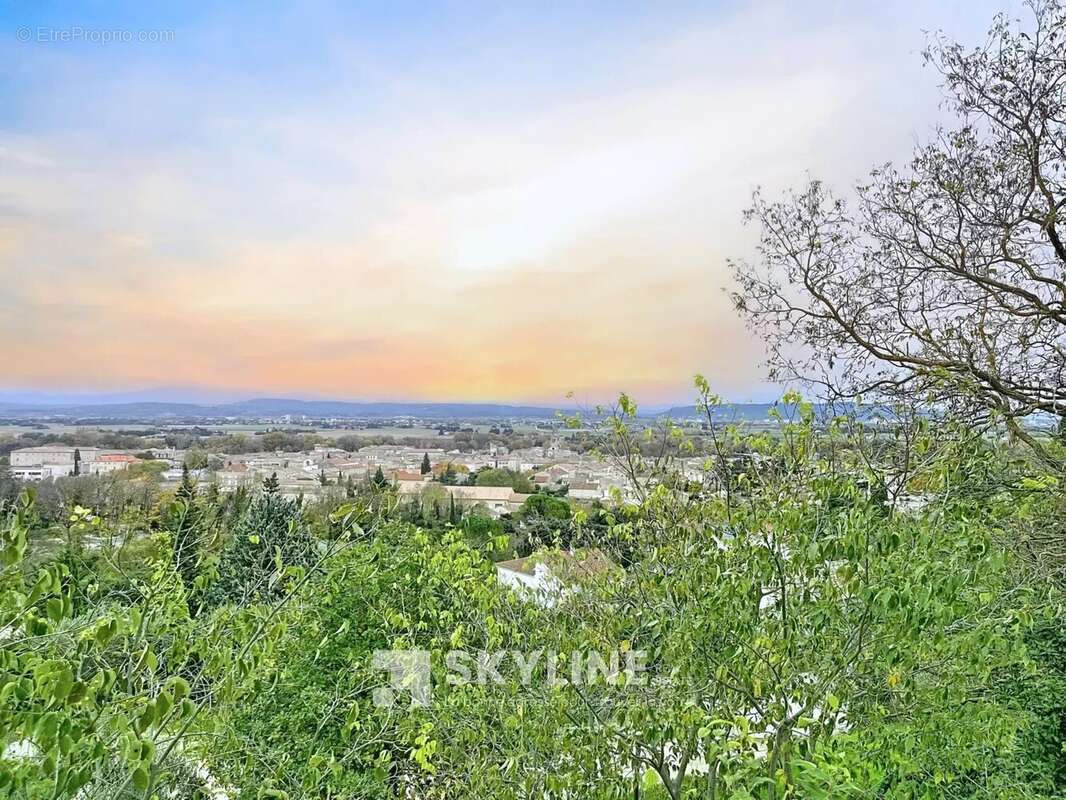 Terrain à BOURG-SAINT-ANDEOL