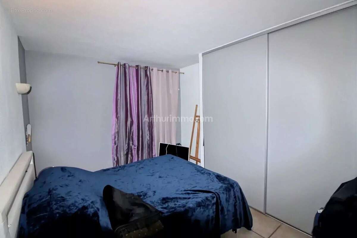 Maison à CHAZEY-BONS