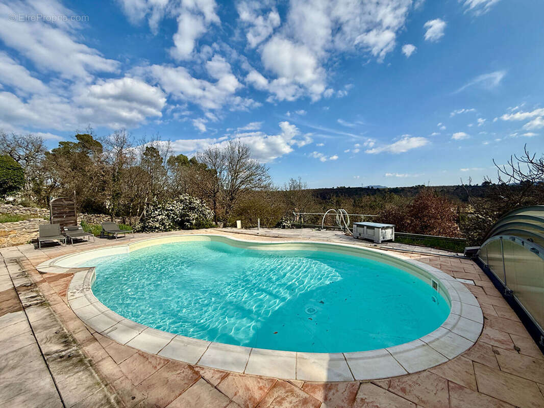Maison à SAINT-MAXIMIN-LA-SAINTE-BAUME