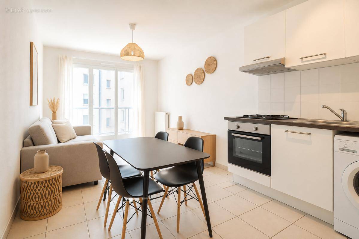 Appartement à SAINT-PRIEST