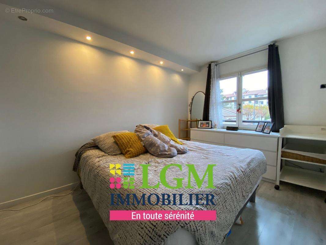 Appartement à SAINT-BRICE-SOUS-FORET