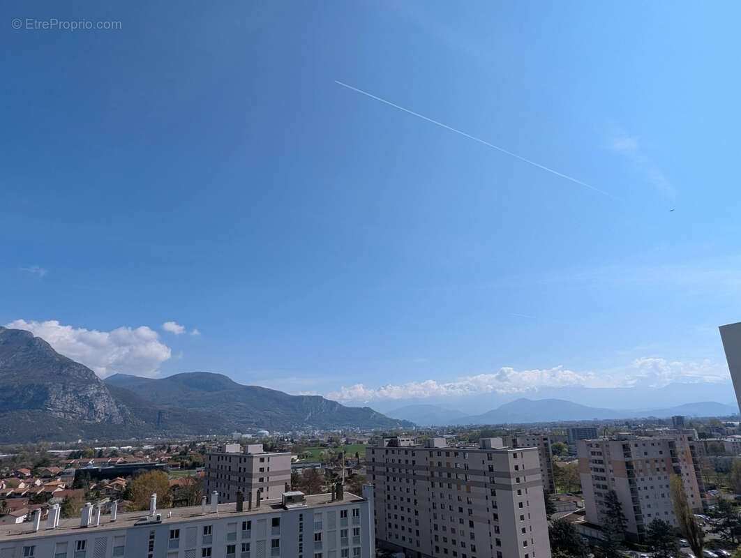 Appartement à SASSENAGE