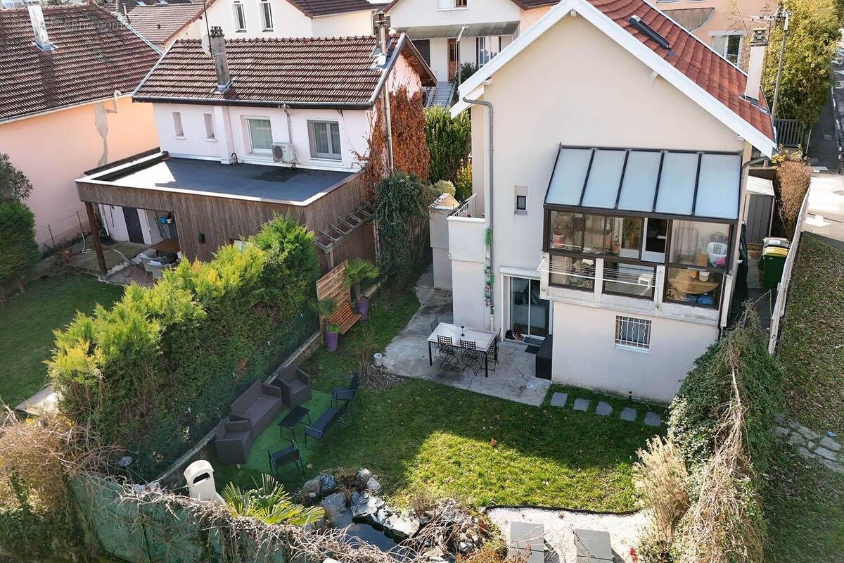 n°1 - Maison à EYBENS