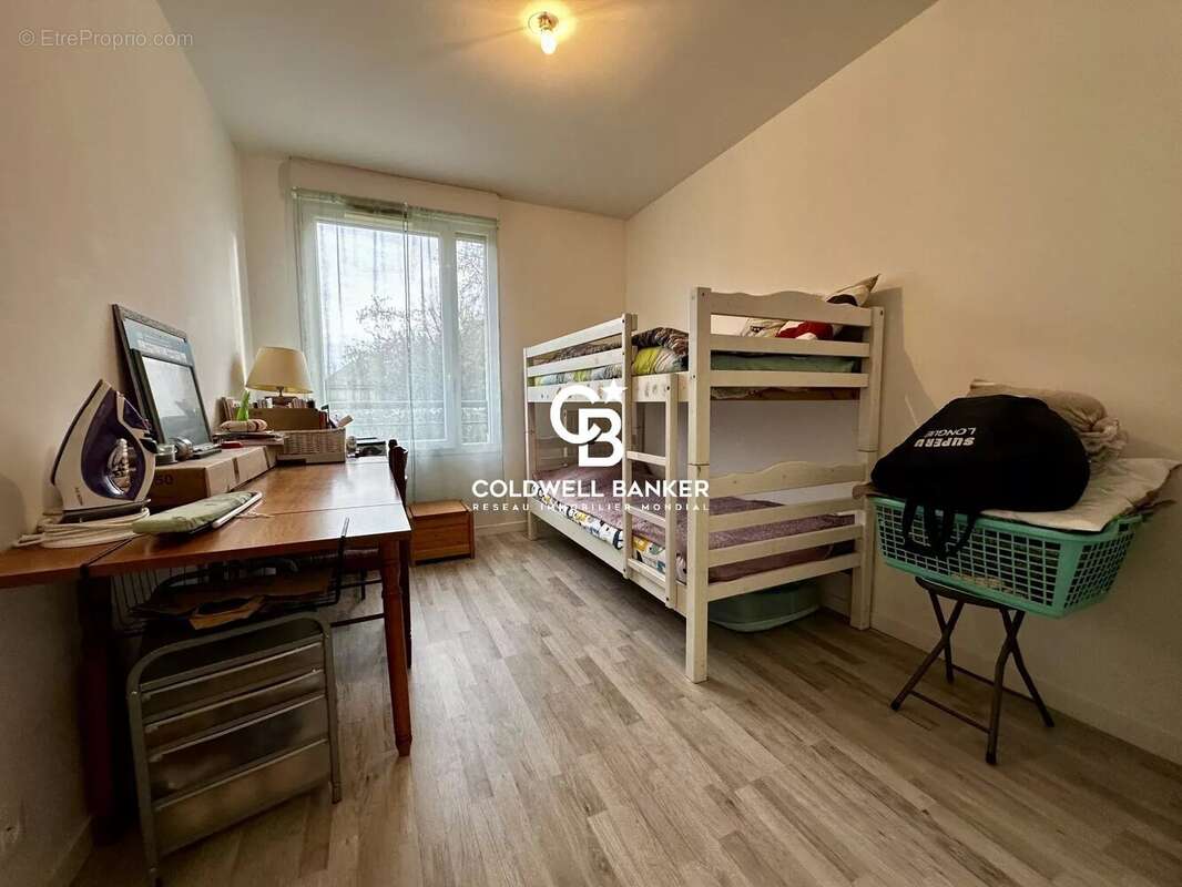 Appartement à SAINT-CYR-SUR-LOIRE