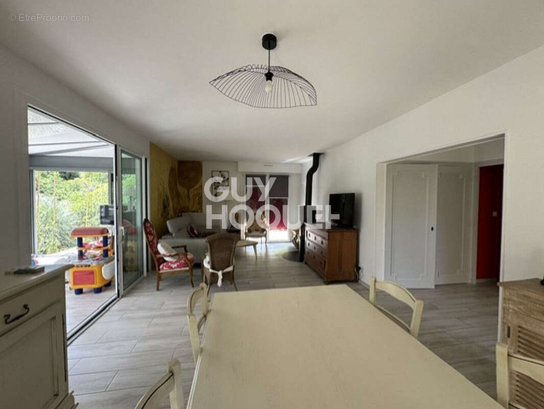 Maison Sezanne 5 pièce(s) 130 m2 - photo 3