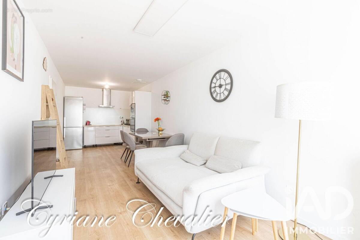 Photo 1 - Appartement à BEYNES