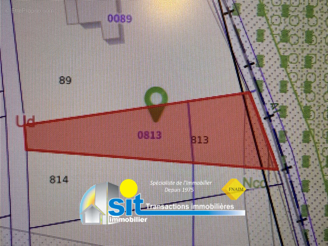 Terrain à SAINT-CLAIR-DU-RHONE