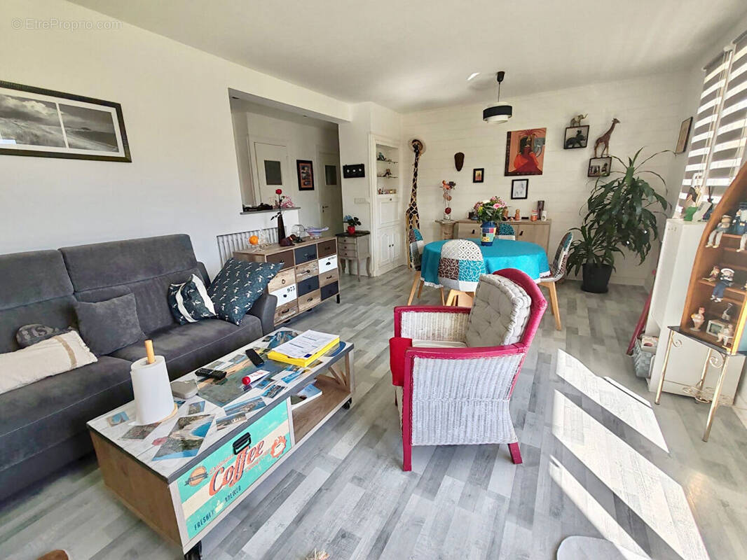 Appartement à REZE
