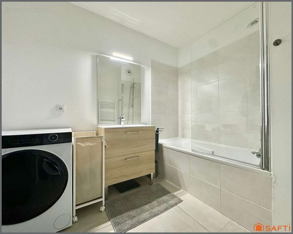 Photo 6 - Appartement à VILLENEUVE-LES-AVIGNON