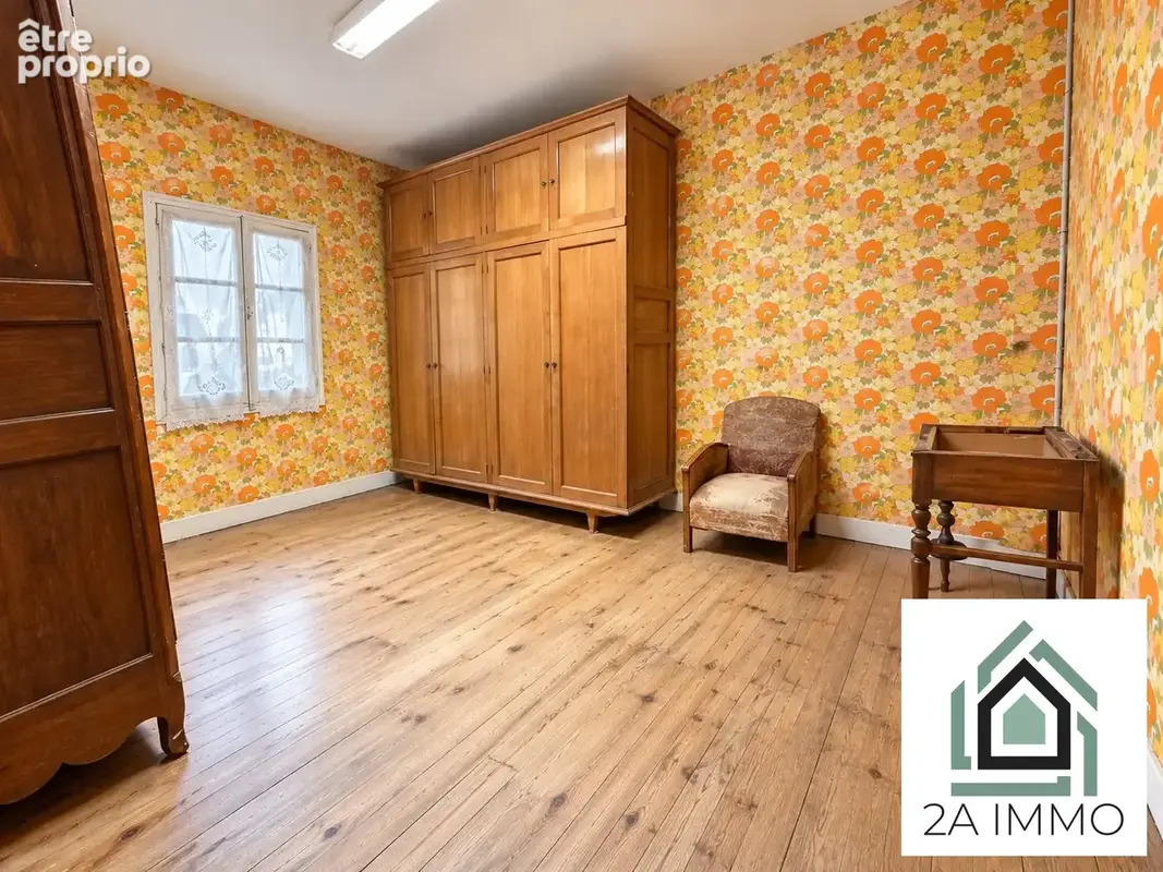 Maison 9 pièces 237 m² à vendre à Pontaumur (63380) - photo 8