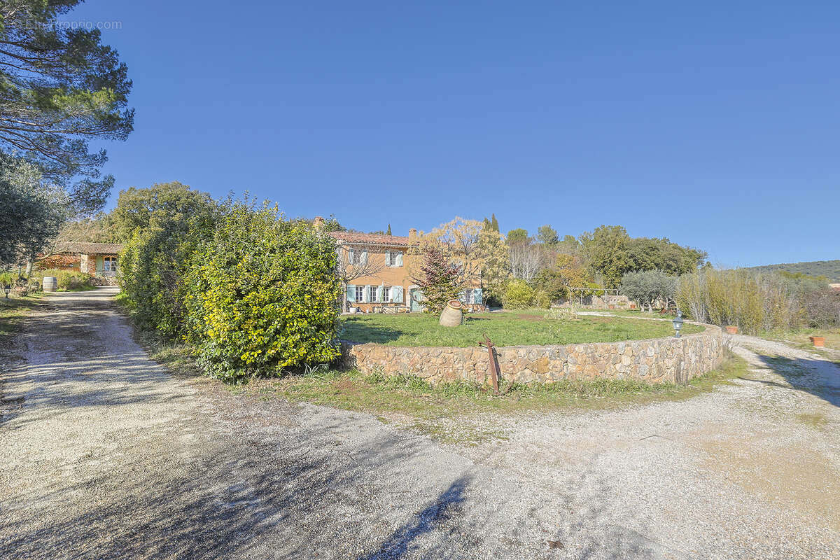 Maison à MOISSAC-BELLEVUE