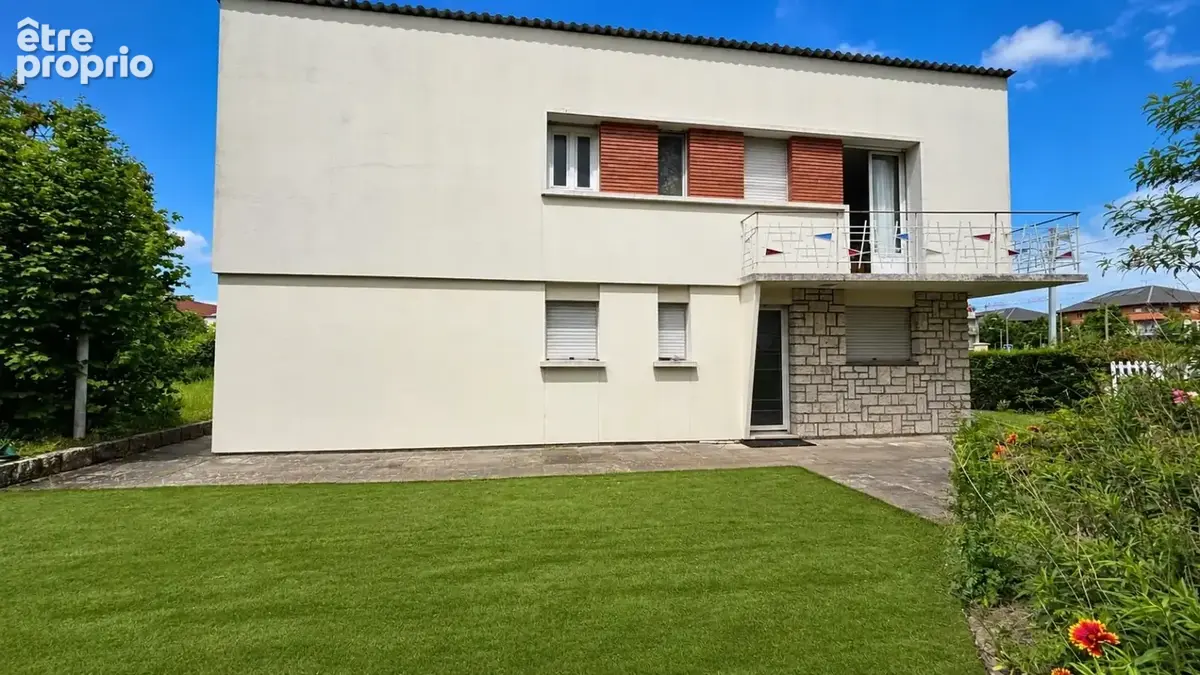 Maison à FLEURY-LES-AUBRAIS