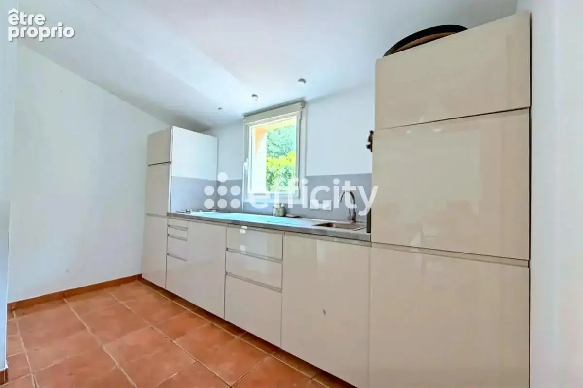 Maison 6 pièces 207 m² à vendre à Aubagne (13400) - photo 29