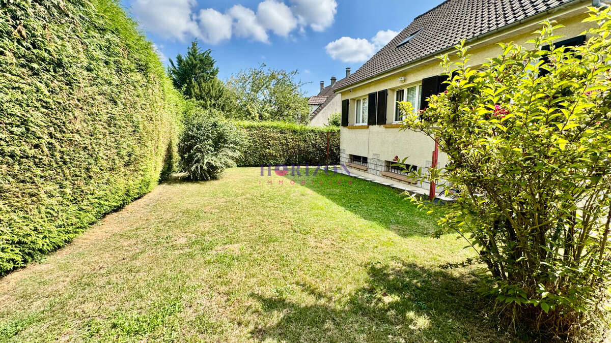 Maison à MAREIL-EN-FRANCE