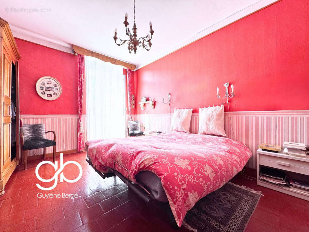 Maison à SAINT-GERVAIS-SUR-MARE