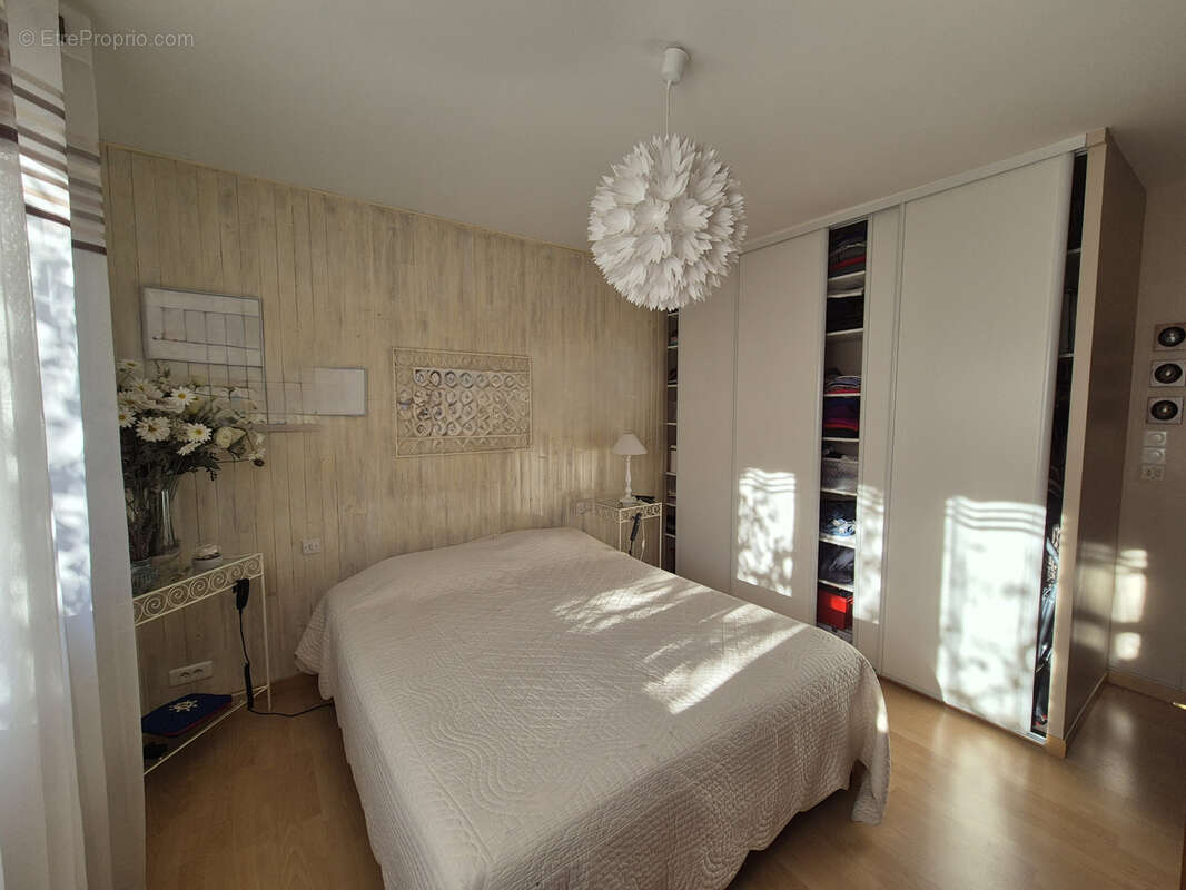 Maison à VEYRE-MONTON