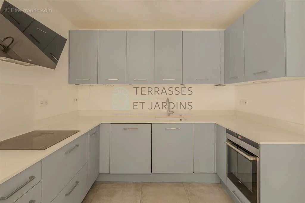 Appartement à PUTEAUX
