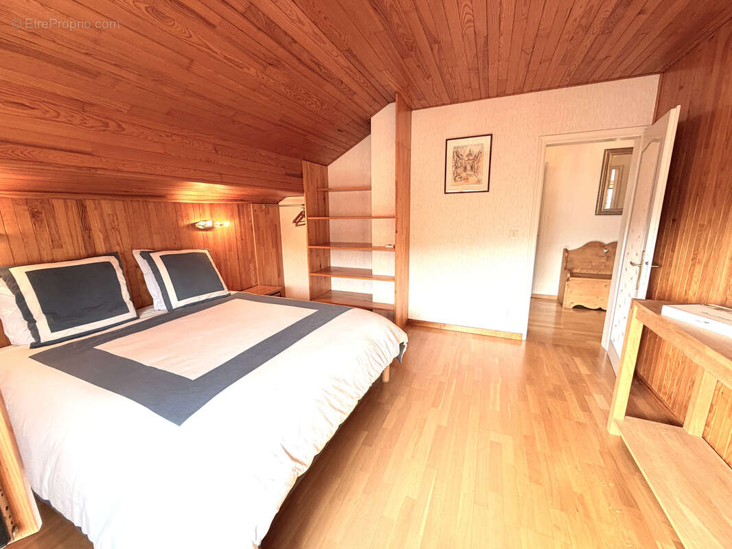 Maison à LA CLUSE-ET-MIJOUX