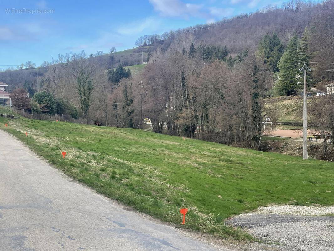 Terrain à LA FORTERESSE