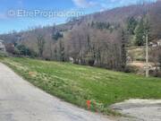 Terrain à LA FORTERESSE