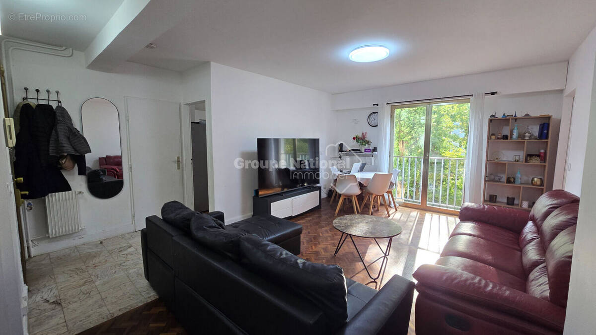 Appartement à VERSAILLES