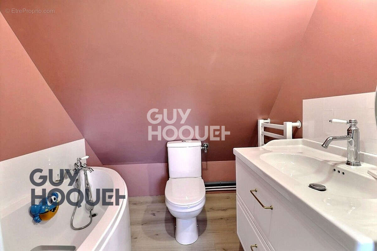 Maison de 90 m2 à 5 minutes des commerces - photo 10