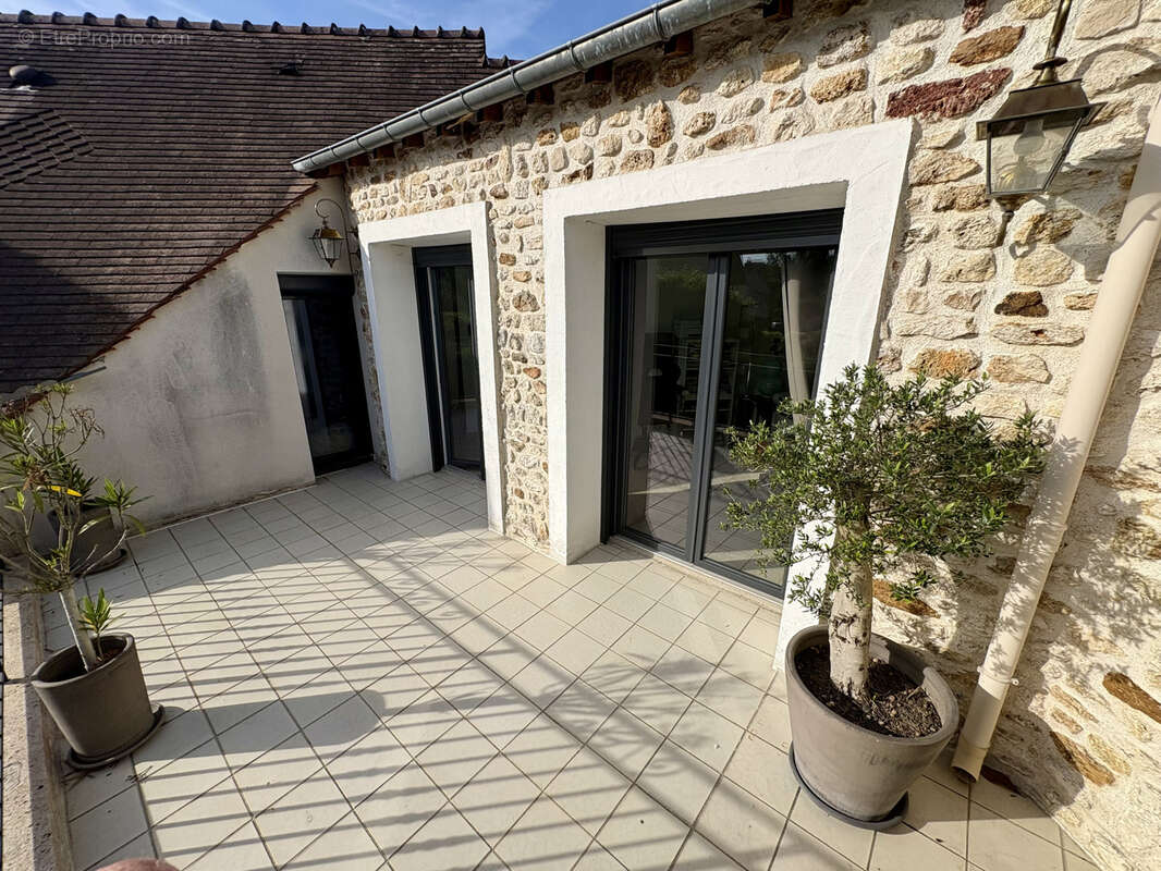 Maison à CELY