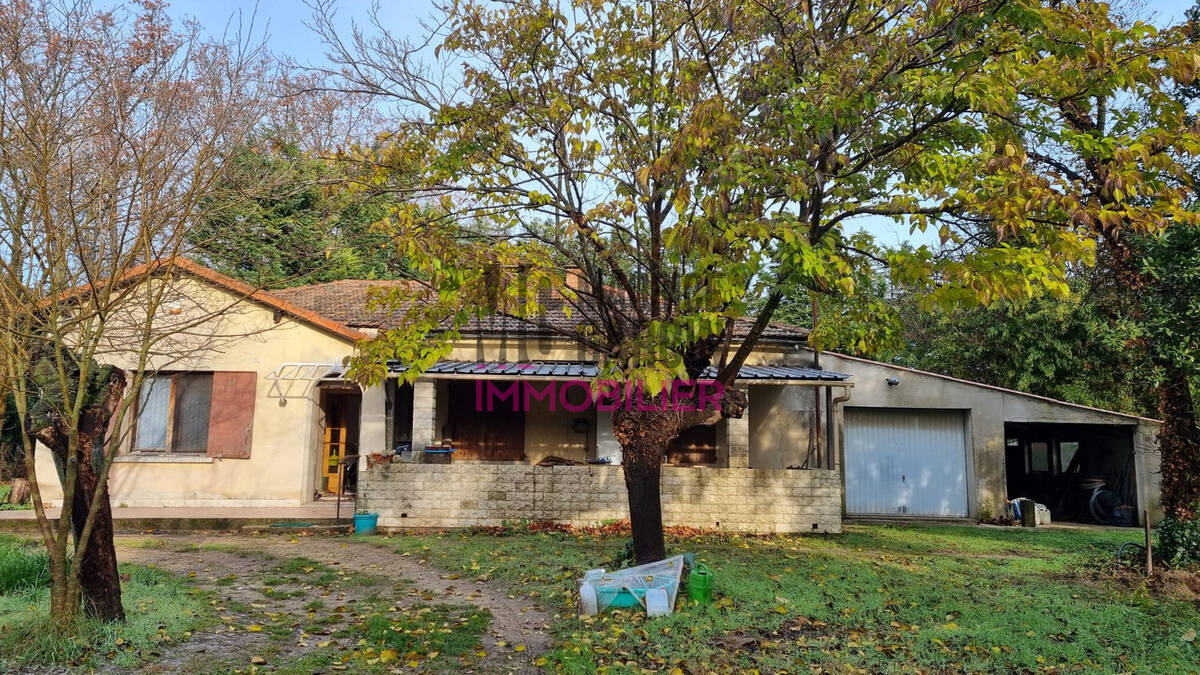 Maison à ROQUEMAURE