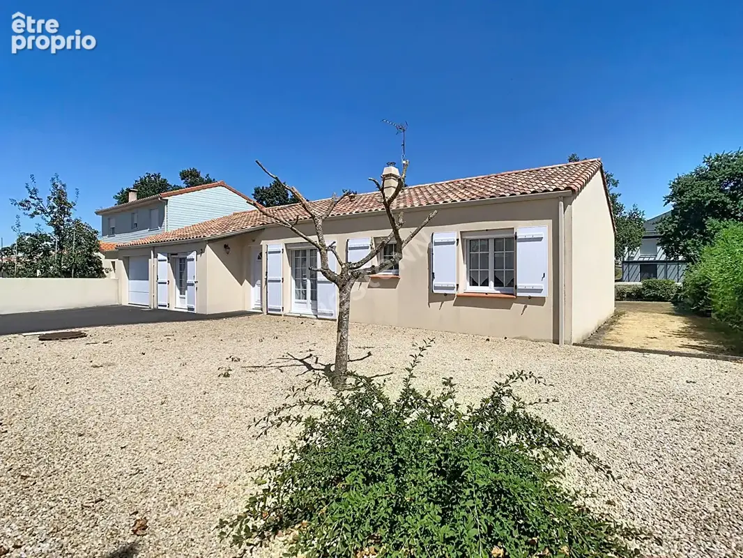 Maison de plain pied de 4 chambres à vendre à Gesté - photo 21