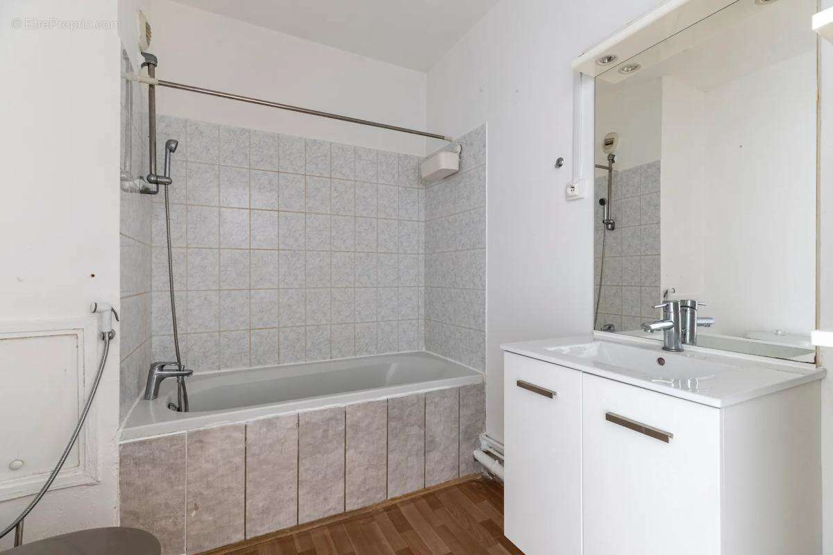 Appartement studio de 33 m² à Aubervilliers - photo 3